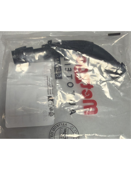 Radiatora šļūtene METZGER 54SKV886, A2702031682, 2421325